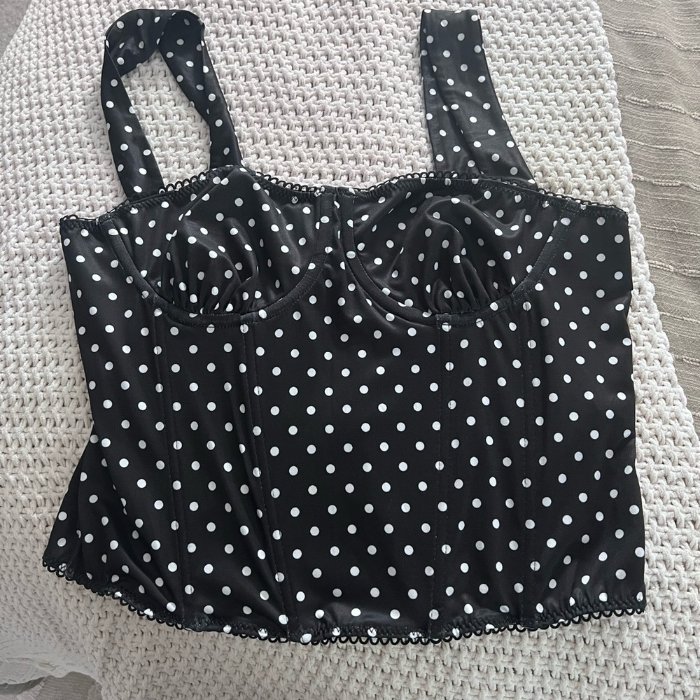 SHEIN Black and White Polka Dot Crop Top